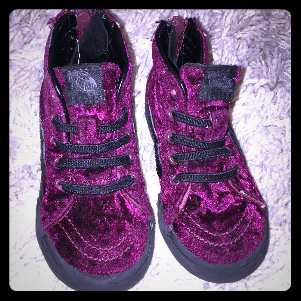 USED Velvet Cranberry High Top Toddler Vans